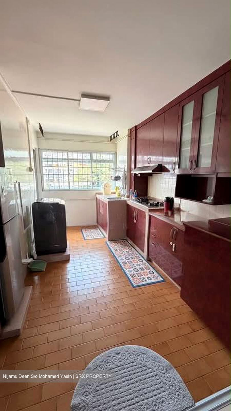 Blk 283 Gombak Place (Bukit Batok), HDB 3 Rooms #580543051